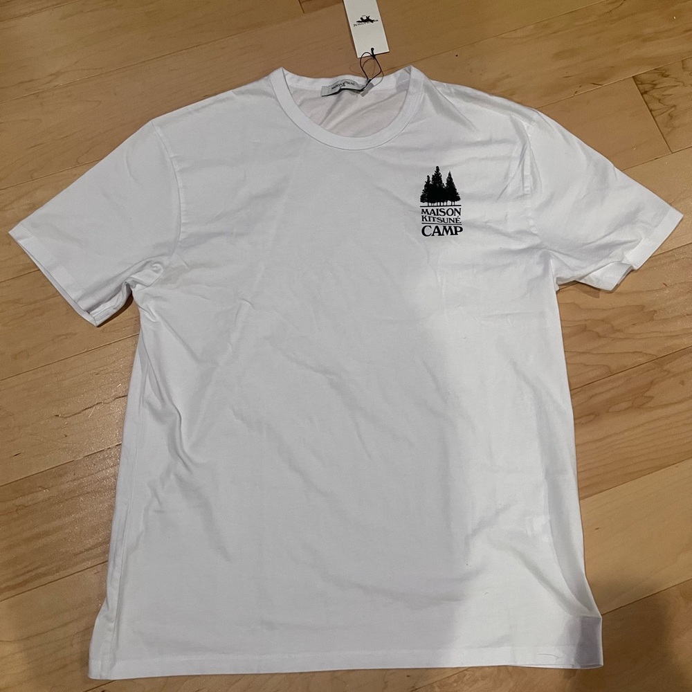 Maison Kitsune mens graphic tee